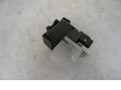 Framsidan på Startrelä från en Triumph Bonneville T120 -2021 motorcykel.