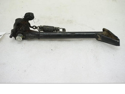 Framsidan på Sidostöd från en Ducati Monster 1200 -2015 motorcykel.