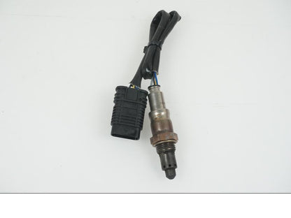 Baksidan på Lambdasond från en BMW R 1250 GS -2023 motorcykel.