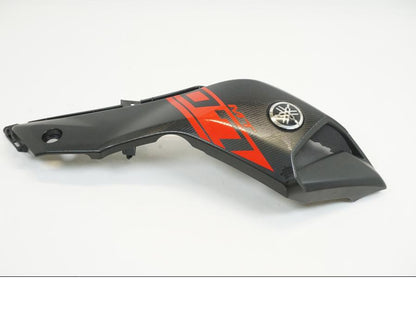 Framsidan på Bensintankskåpa från en Yamaha MT-07 -2018 motorcykel.