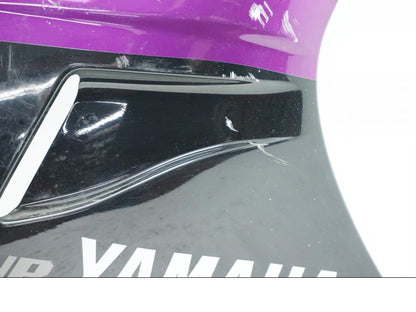 Snett uppifrån på Sidkåpa från en Yamaha FZR 1000 -1993 motorcykel.