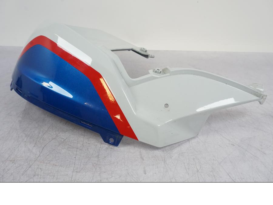 Extrabild1 på Bensintankskåpa från en BMW F 800 R -2018 motorcykel.