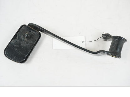 Extrabild3 på Bromspedal från en H-D Street Glide FLHX -2012 motorcykel.