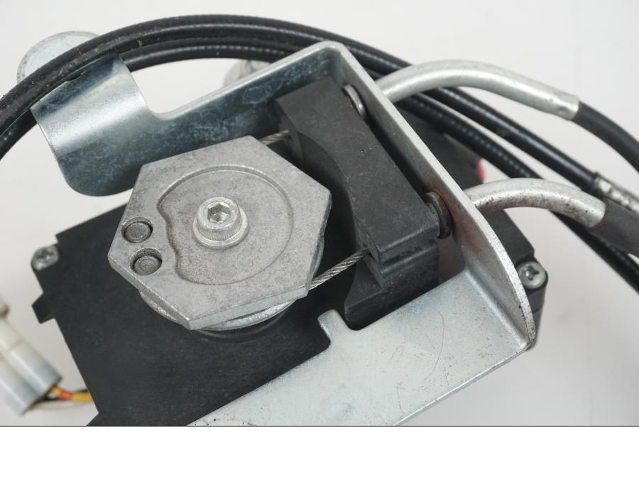 Extrabild4 på Avgasspjällmotor från en Suzuki GSX-R 1000 -2007 motorcykel.