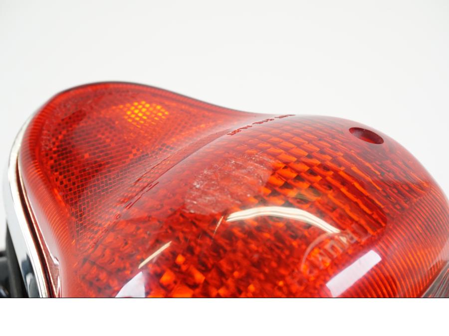 Vänster sida på Baklampa från en Triumph Speedmaster -2006 motorcykel.