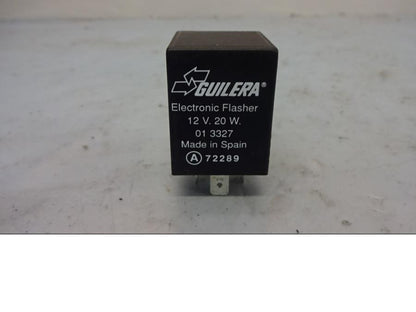 Framsidan på Blinkersrelä från en Ducati ST2 -2001 motorcykel.