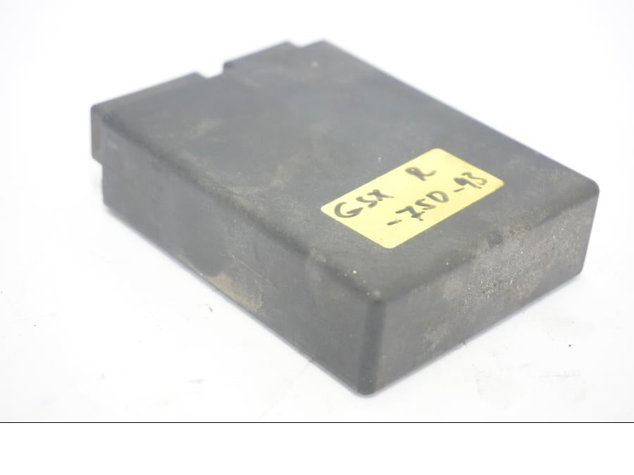 Höger sida på CDI / ECU från en Suzuki GSX-R 750 -1992 motorcykel.
