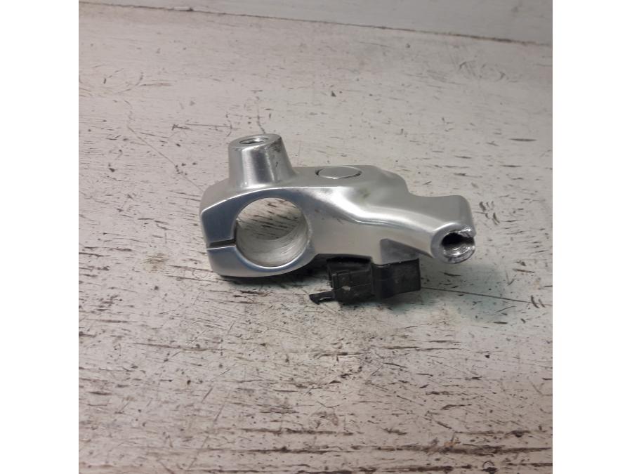 Framsidan på Kopplingsklo från en Kawasaki VN 900 -2007 motorcykel.