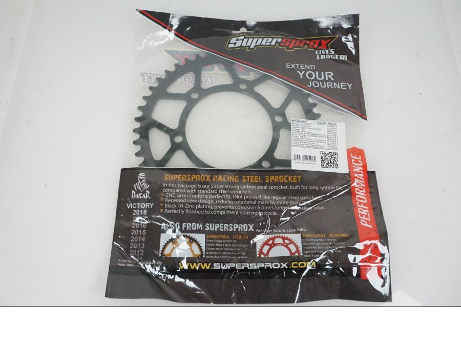 Baksidan på Drev från en Yamaha YZF R6 -2019 motorcykel.