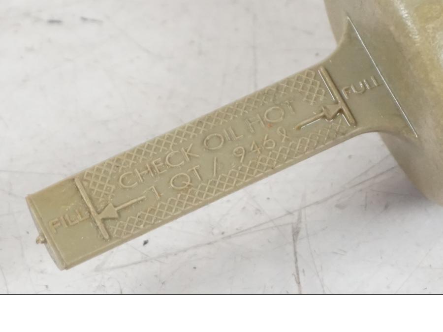 Baksidan på Oljelock från en H-D Sportster 883 XL -2007 motorcykel.