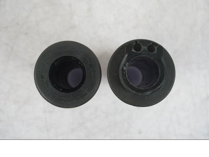 Höger sida på Handtag från en Suzuki GSF 1250 -2010 motorcykel.