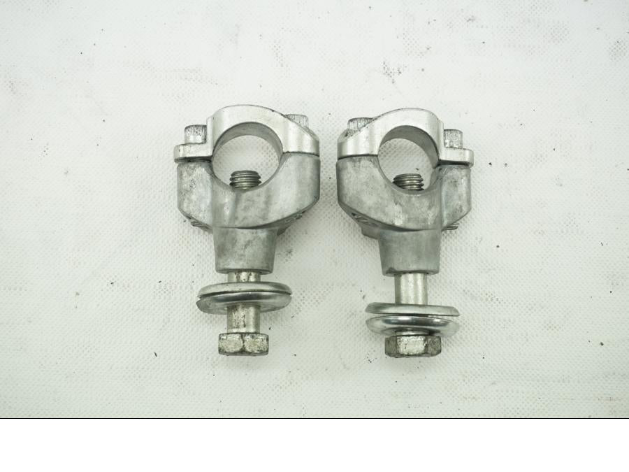 Framsidan på Styrfäste från en H-D Street Glide FLHX -2007 motorcykel.