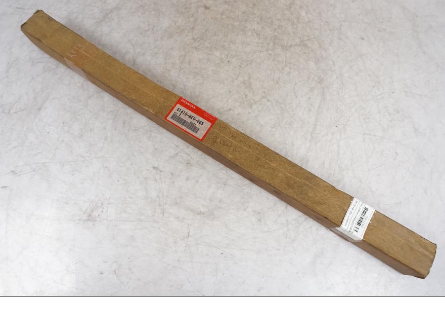 Framsidan på Gaffelben från en Honda VT 750 -2004 motorcykel.