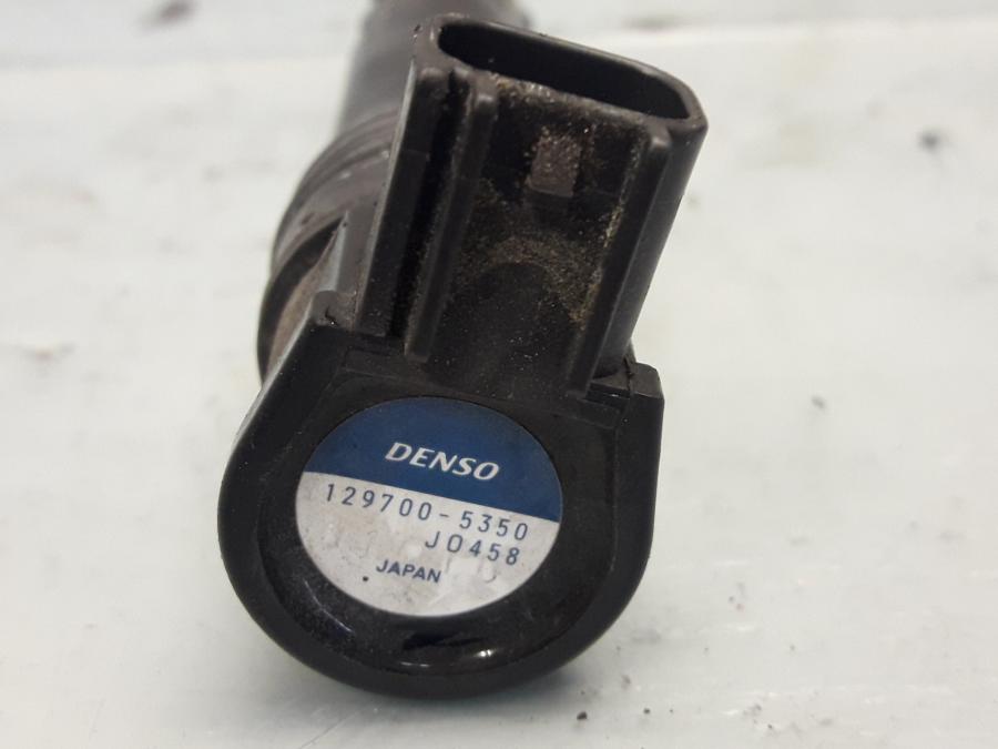 Framsidan på Tändspole från en Kawasaki Z 1000 -2013 motorcykel.