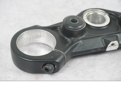 Höger sida på Gaffelkrona från en KTM 390 Duke -2018 motorcykel.