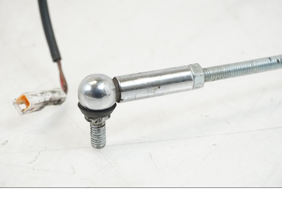 Baksidan på Quickshift från en Aprilia Tuono V4R -2011 motorcykel.