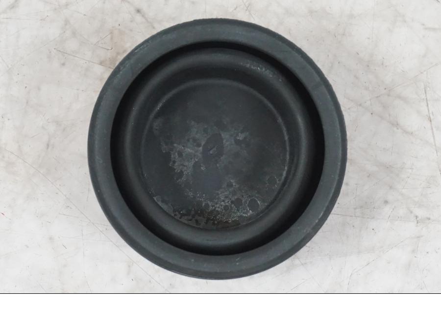 Snett uppifrån på Bromsvätskebehållare från en Kawasaki ZX-6R -2006 motorcykel.