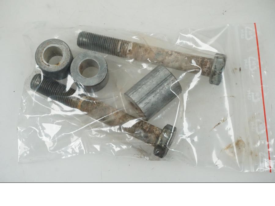 Vänster sida på Kraschpuckar från en Honda CBR 1000 -2005 motorcykel.