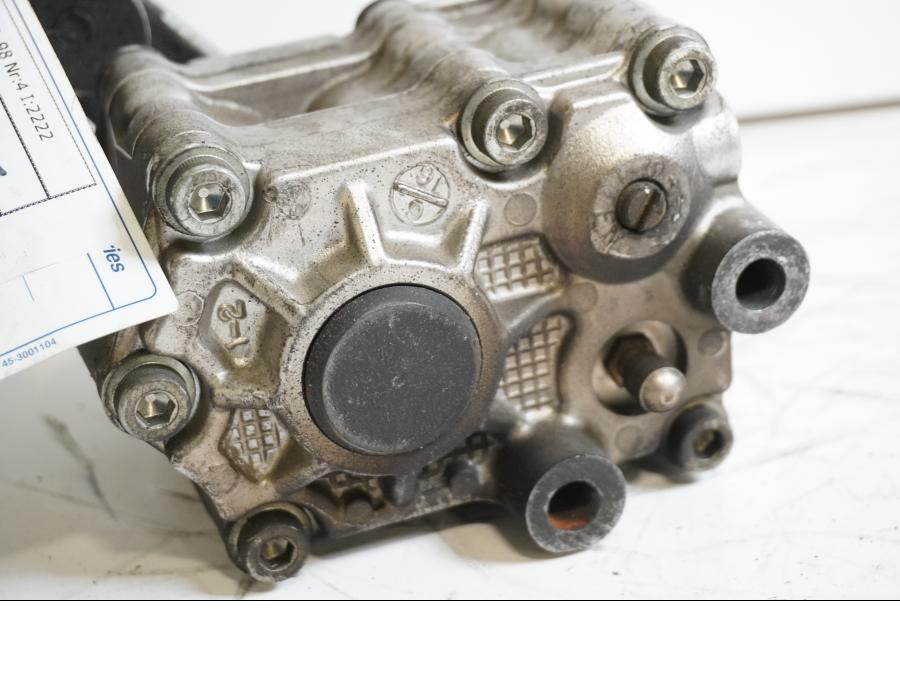 Vänster sida på Stötdämpare från en Suzuki TL 1000 S -1998 motorcykel.