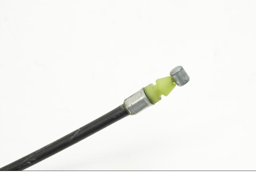 Baksidan på Sadellåsmekanism från en Honda ST 1300 -2002 motorcykel.