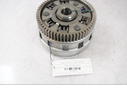 Framsidan på Kopplingskorg från en Ducati Multistrada 1260 -2020 motorcykel.