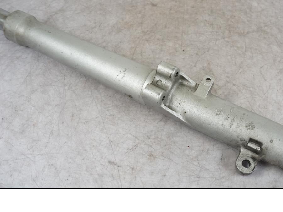 Extrabild4 på Gaffelben från en BMW R 1100 RS -1996 motorcykel.