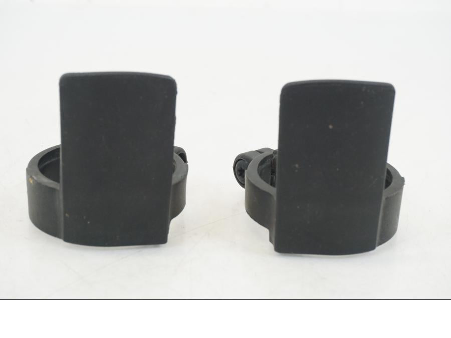 Framsidan på Gaffelbensskydd från en Triumph TT 600 -2002 motorcykel.