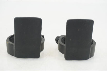 Framsidan på Gaffelbensskydd från en Triumph TT 600 -2002 motorcykel.