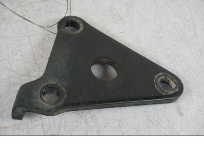 Framsidan på Motorfäste från en Suzuki VZ 800 -2000 motorcykel.