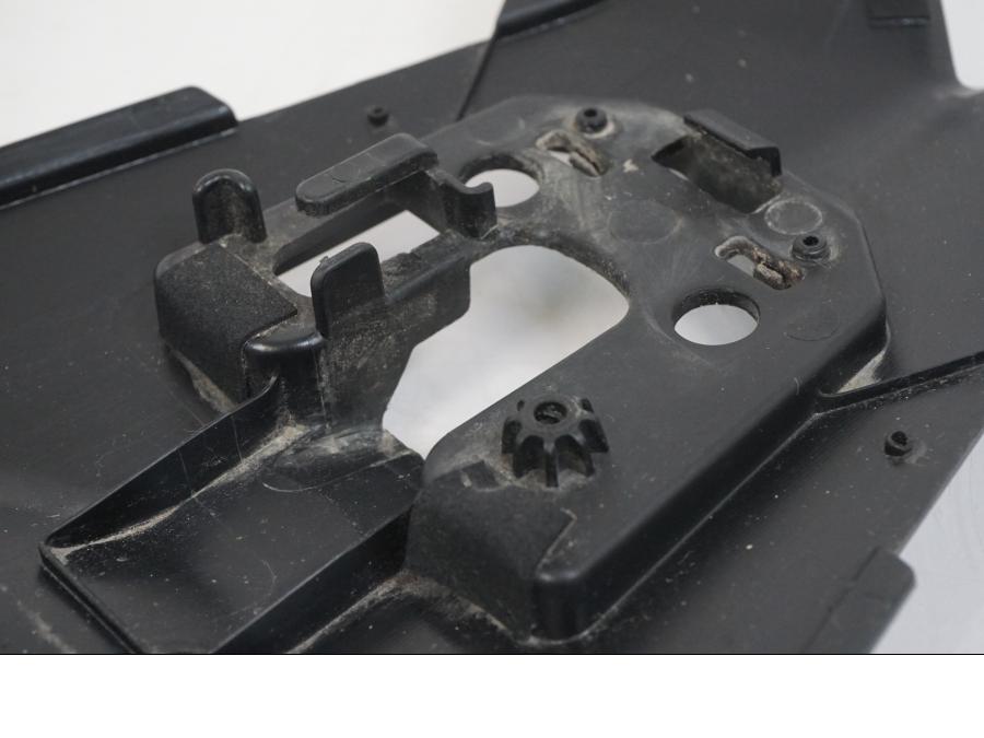 Snett uppifrån på Undertail från en Kawasaki ER-6F -2016 motorcykel.