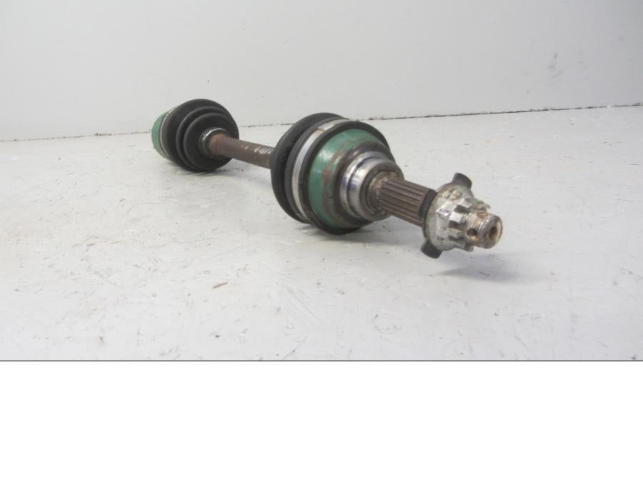 Höger sida på Drivaxel från en Suzuki LTA 750 XP E -2009 motorcykel.