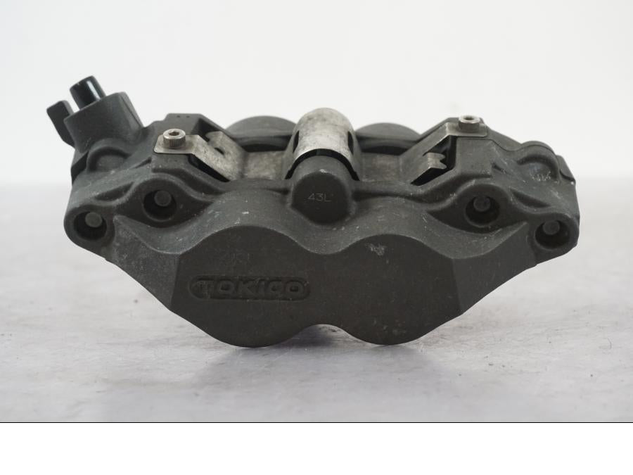 Vänster sida på Bromsok från en BMW K 1600 GTL -2015 motorcykel.