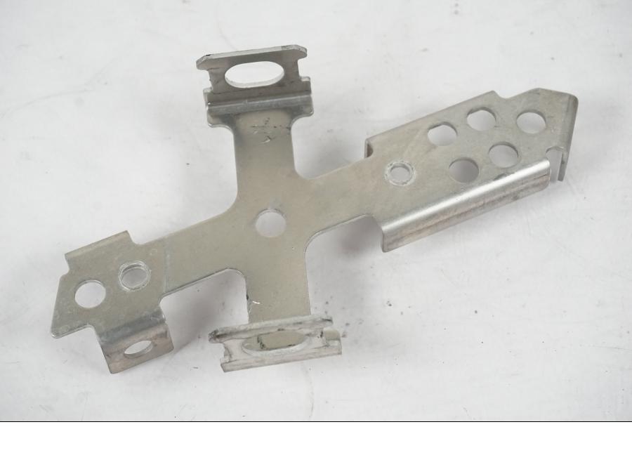 Vänster sida på Relähållare från en Kawasaki ZX-6R -2005 motorcykel.