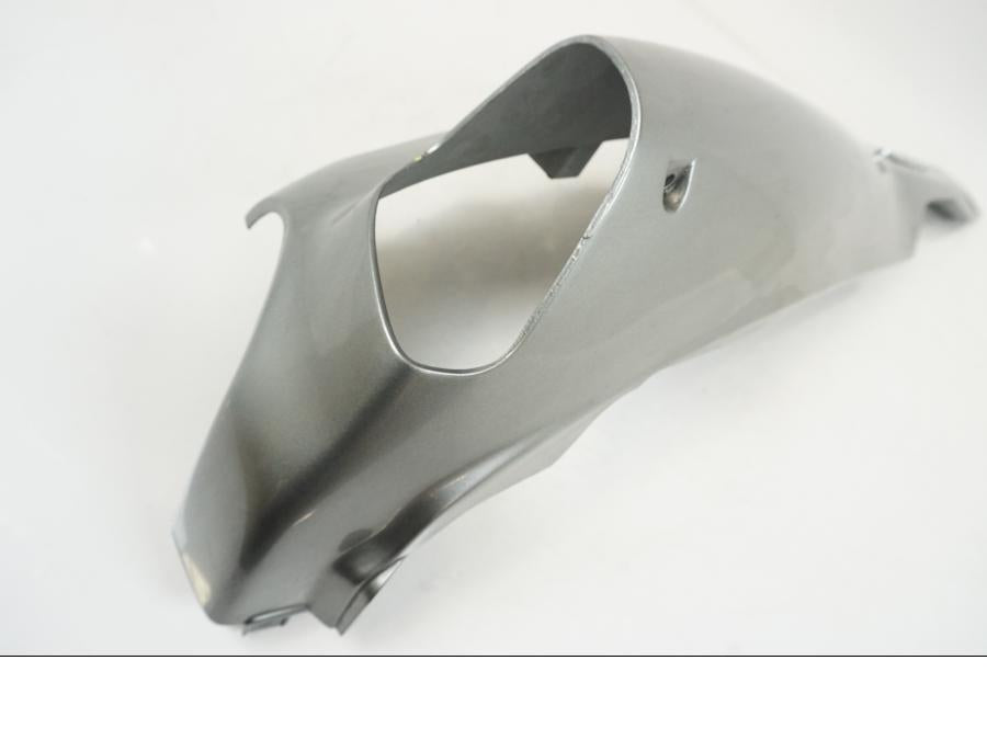 Snett uppifrån på Bakvinge från en Kawasaki ZZR 1100 -1994 motorcykel.