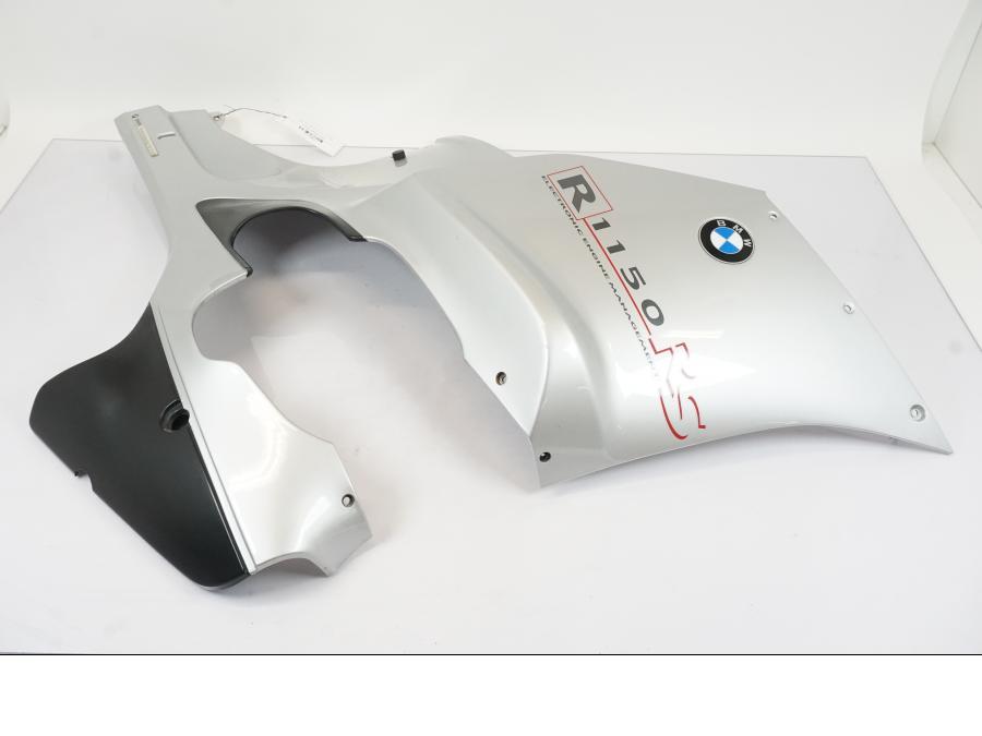 Framsidan på Sidkåpa från en BMW R 1150 RS -2003 motorcykel.