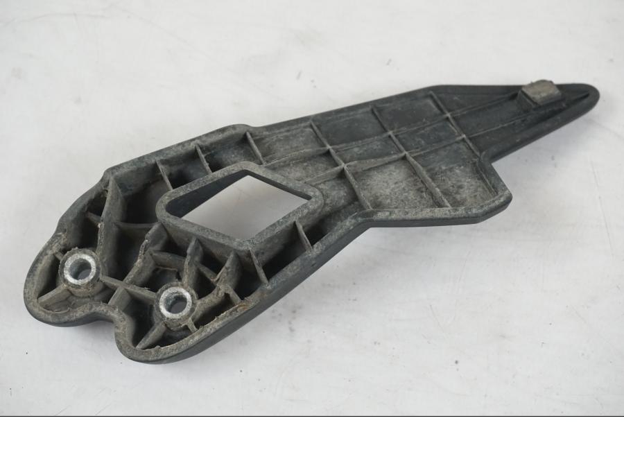 Vänster sida på Hälskydd från en BMW F 800 GS -2008 motorcykel.