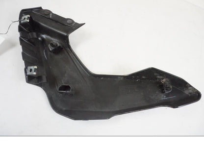 Snett uppifrån på Kylarvinge från en KTM 390 Adventure -2021 motorcykel.