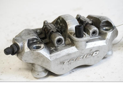 Framsidan på Bromsok från en Kawasaki VN 1600 Mean Streak -2007 motorcykel.