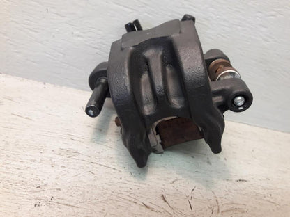 Baksidan på Bromsok från en Honda CBR 600 RR -2007 motorcykel.