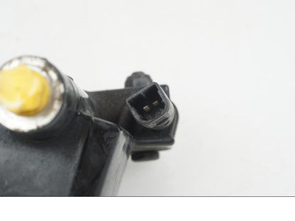 Extrabild6 på Bromshuvudcylinder från en Piaggio MP3 250 -2006 motorcykel.