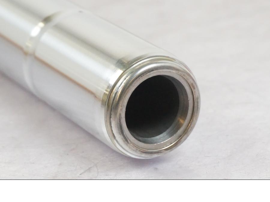 Höger sida på Gaffelben från en Suzuki Suzuki TS 125 ER -1980 motorcykel.