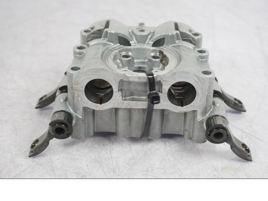 Extrabild3 på Kamaxelöverfall från en BMW R NineT -2017 motorcykel.