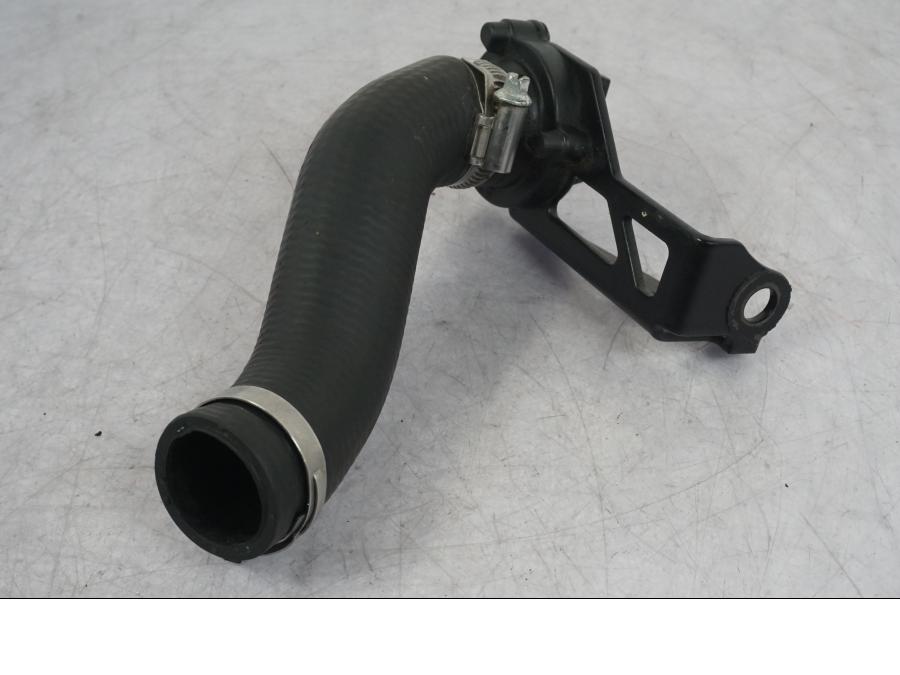 Höger sida på Oljelock från en KTM 1290 Super Adventure R -2018 motorcykel.