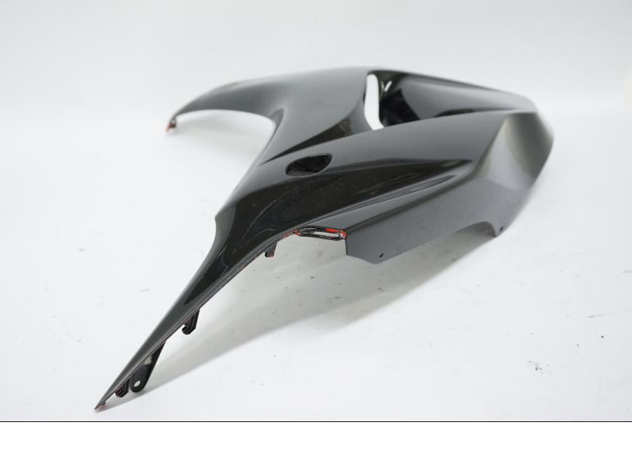 Snett nerifrån på Sidkåpa från en Honda CBR 1000 RR -2006 motorcykel.