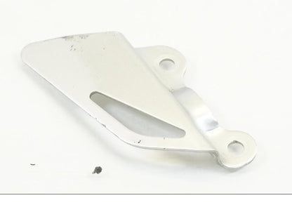 Baksidan på Fotpinnehälskydd från en Honda CBR 1000 RR -2010 motorcykel.