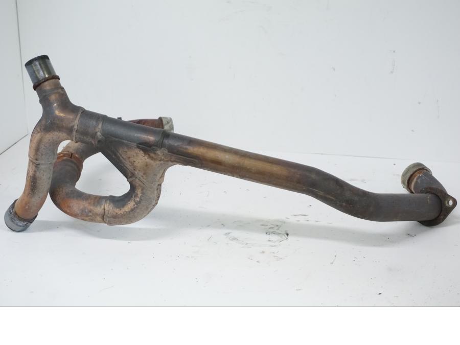 Höger sida på Grenrör från en Honda XL 1000 V -1999 motorcykel.