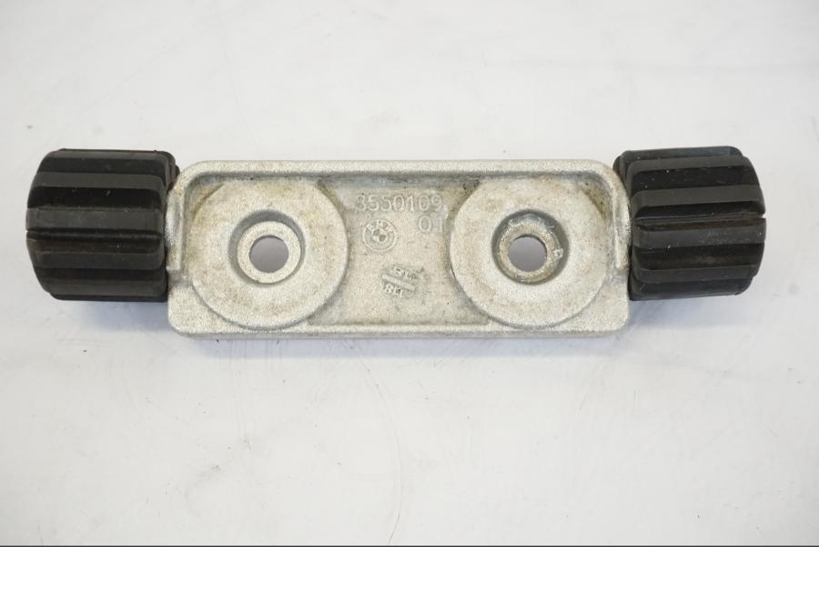 Höger sida på Bensintankfäste från en BMW S 1000 XR -2019 motorcykel.