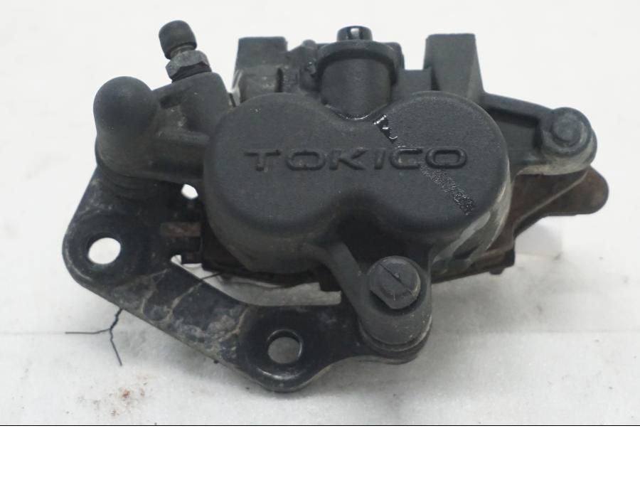 Framsidan på Bromsok från en Kawasaki Versys 650 -2008 motorcykel.