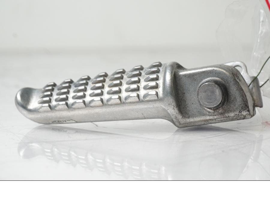 Höger sida på Fotpinne från en Kawasaki ZZ-R 1400 -2010 motorcykel.