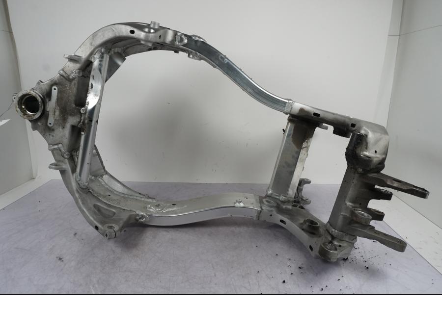 Extrabild3 på Ram från en Suzuki GSX 1300 RX -1999 motorcykel.